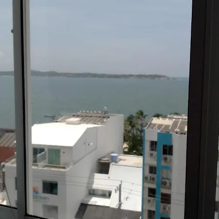 Entero Con Vista Al Mar